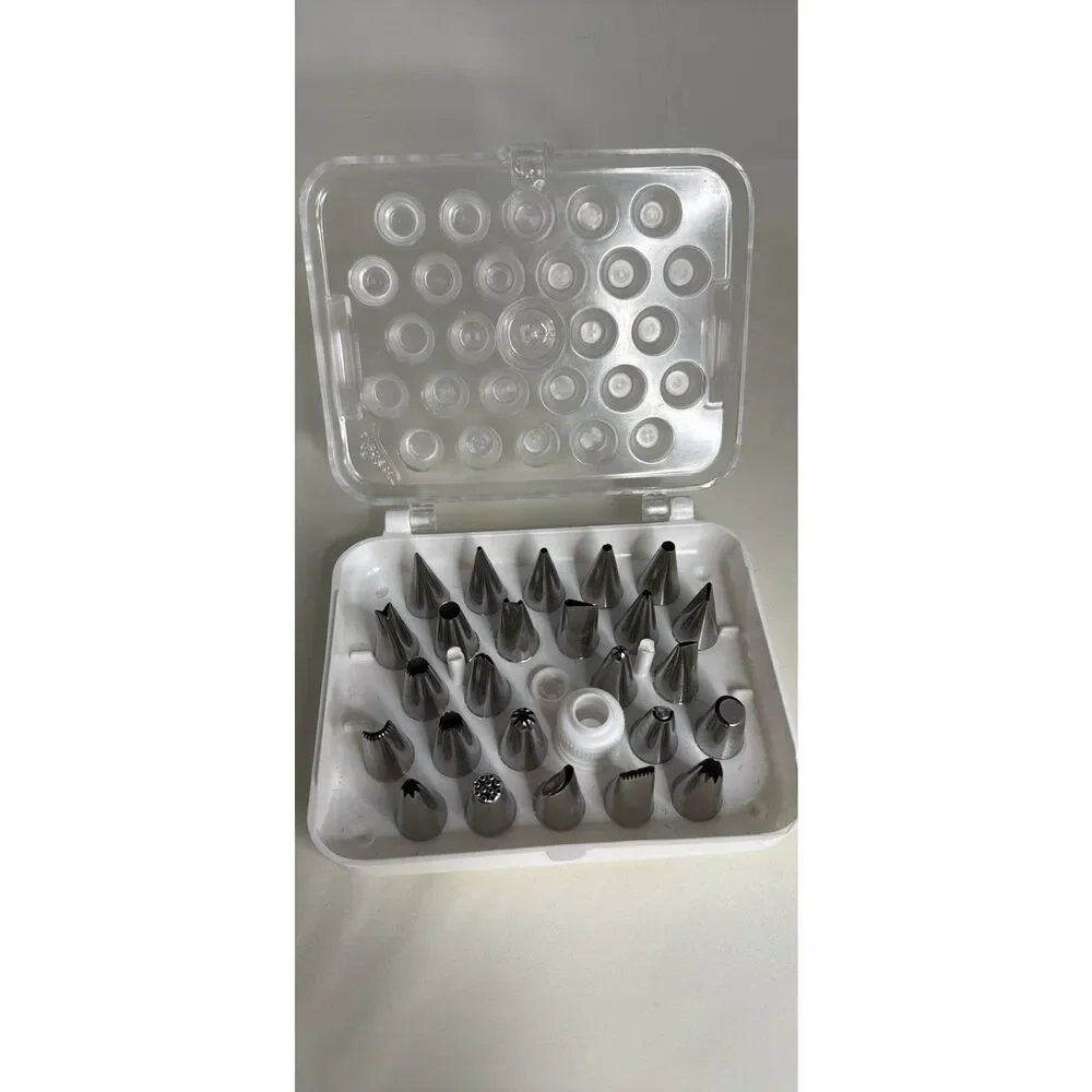 Ateco 26 Pc ALL Stainless Steel Piping Decorating Set 25 Tips 1 Coupler 1 Case